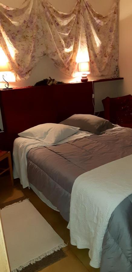 Chez Josie, Gîte et jardin privé, indépendant, calme, parking gratuit, Francheville  Exterior foto